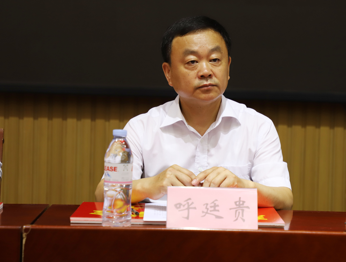 長田實業(yè)傾情捐資 助力學(xué)子圓夢 愛暖金秋