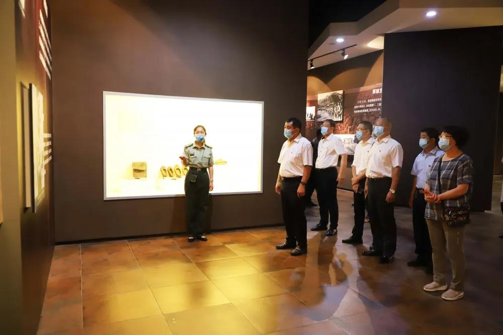 錘煉黨性踐初心 獻禮建黨99周年 —長田實業(yè)黨支部開展系列慶?；顒?/></p><p style=
